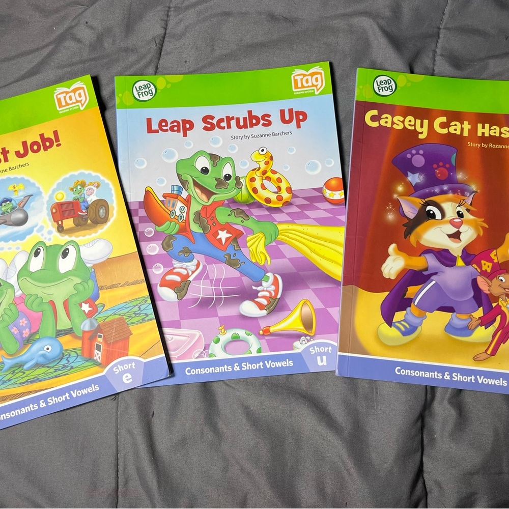 LeapFrog TAG Interactive Books Lot of 3 Consonants‎ & Vowels Learning Reader